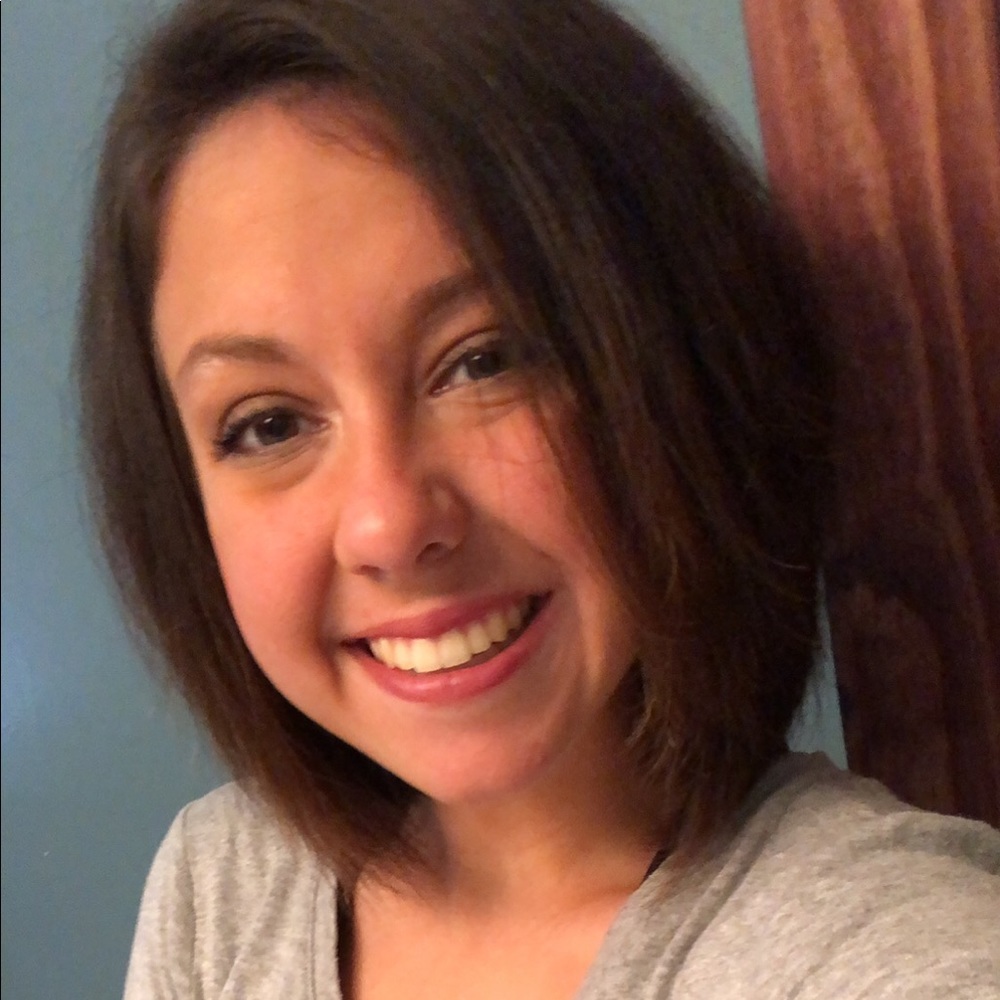 Meet your Posher, Natalie